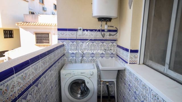 Apartamento de 3 habitaciones en Villamartin, Orihuela en venta con piscina - 175.000 € (Ref: 9544023)