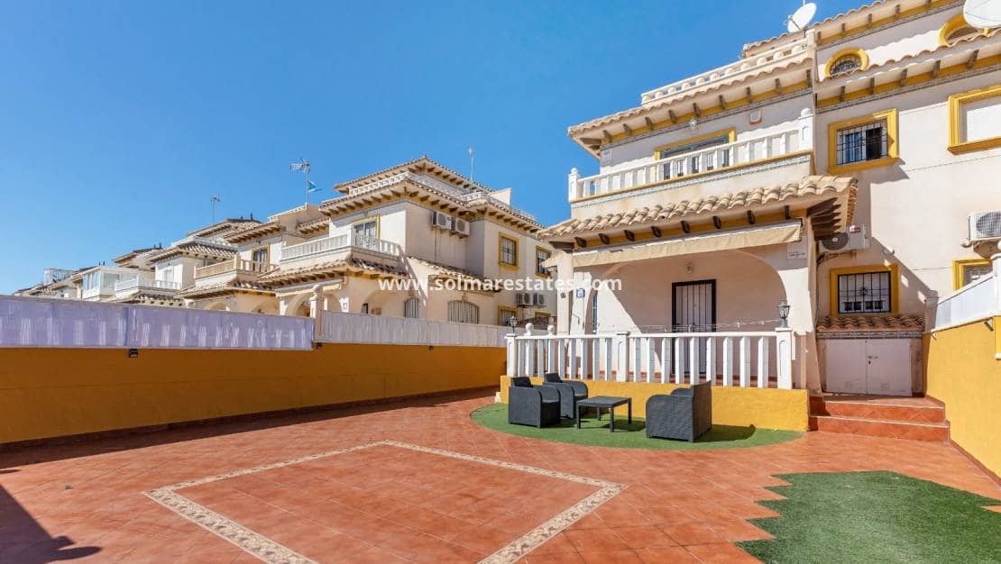 2 chambre Maison de Ville à vendre à Cabo Roig avec piscine - 255 000 € (Ref: 9544473)