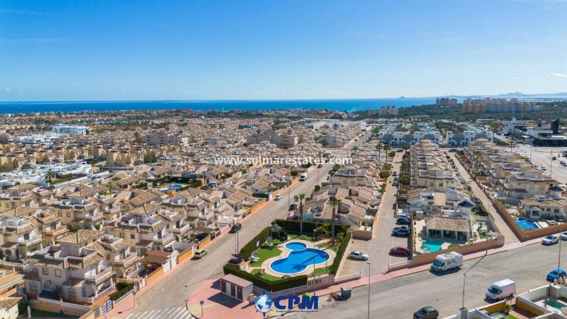 2 chambre Maison de Ville à vendre à Cabo Roig avec piscine - 255 000 € (Ref: 9544473)