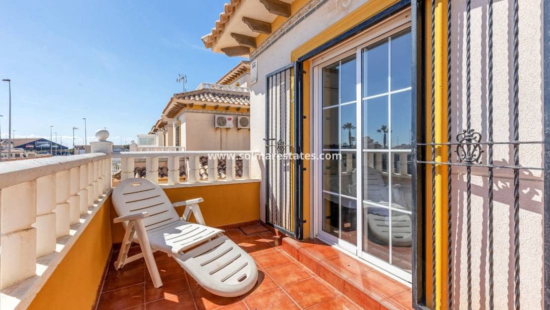 2 chambre Maison de Ville à vendre à Cabo Roig avec piscine - 255 000 € (Ref: 9544473)