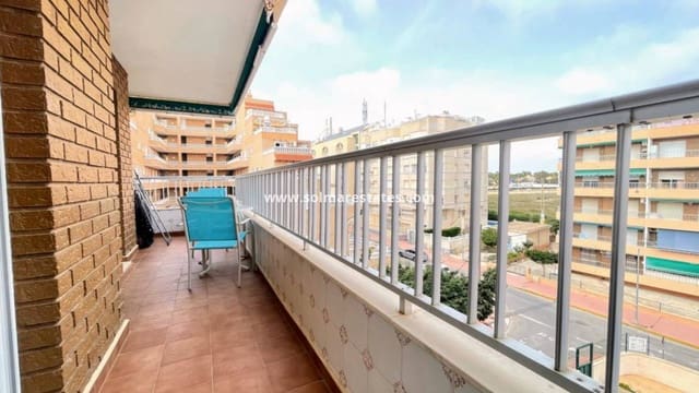 2 soverom Leilighet til salgs i Punta Prima, Torrevieja med svømmebasseng - € 185 000 (Ref: 9548850)