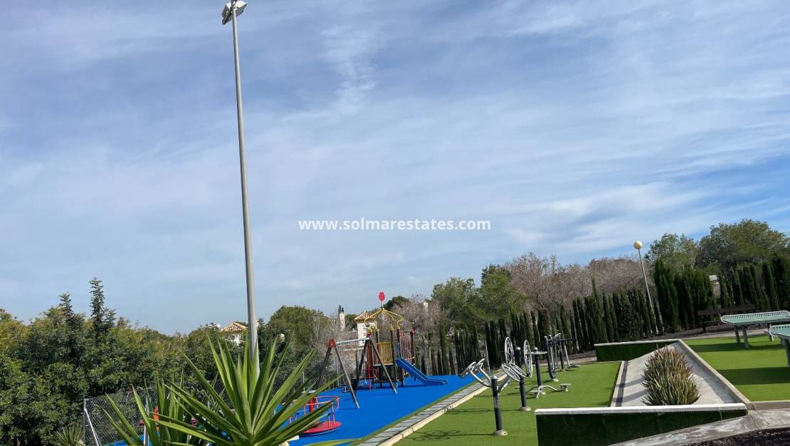 2 camera da letto Appartamento in vendita in Los Altos con piscina - 138.500 € (Rif: 9548852)