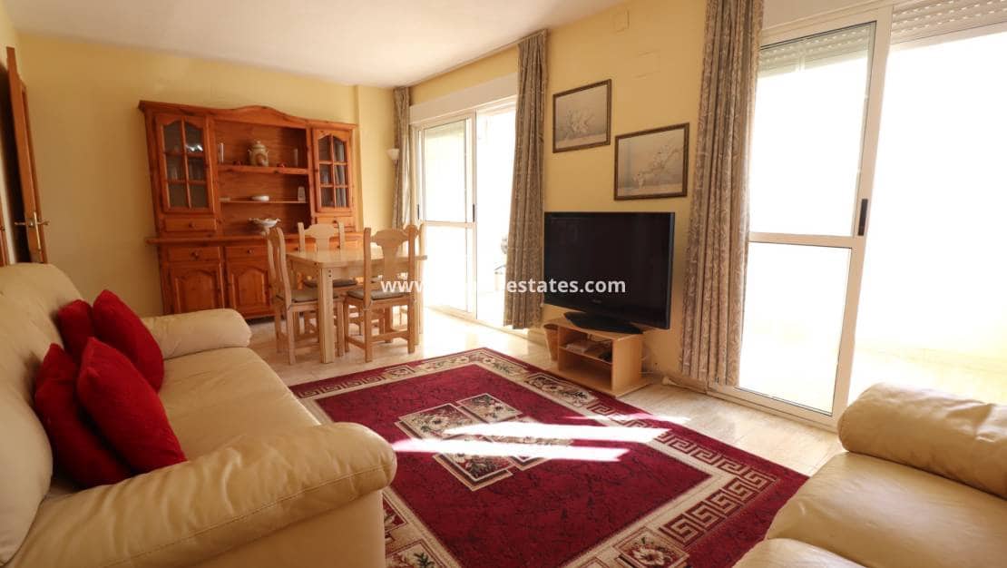 2 makuuhuone Huoneisto myytävänä paikassa San Luis mukana uima-altaan - 119 950 € (Ref: 9553134)