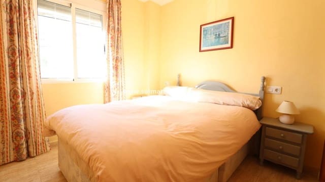 2 makuuhuone Huoneisto myytävänä paikassa San Luis, Torrevieja mukana uima-altaan - 119 950 € (Ref: 9553134)