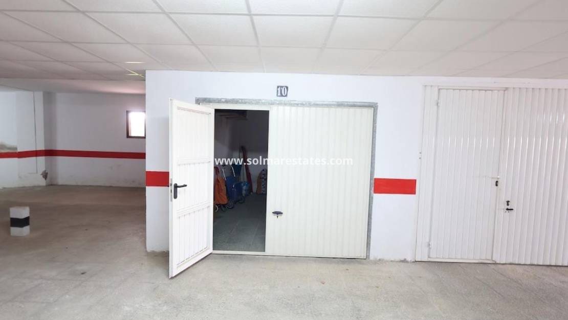 1 Zimmer Apartment zu verkaufen in Cabo Roig - 141.000 € (Ref: 9553136)