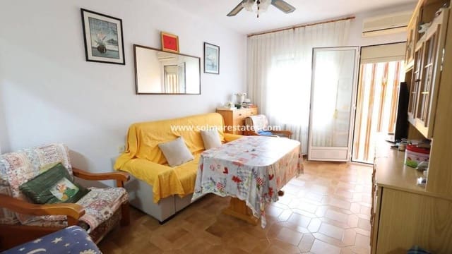 1 chambre Appartement à vendre à Cabo Roig, Orihuela - 141 000 € (Ref: 9553136)