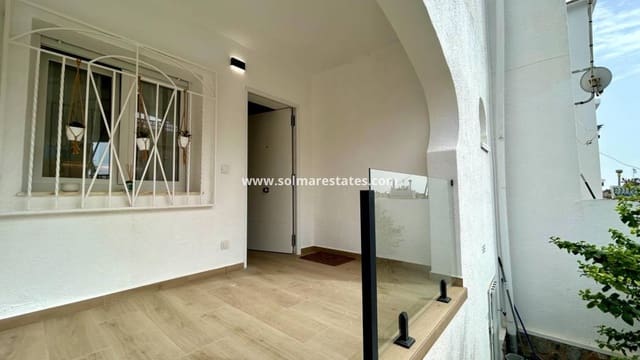 Apartamento de 1 habitación en Villamartin, Orihuela en venta - 89.950 € (Ref: 9553138)