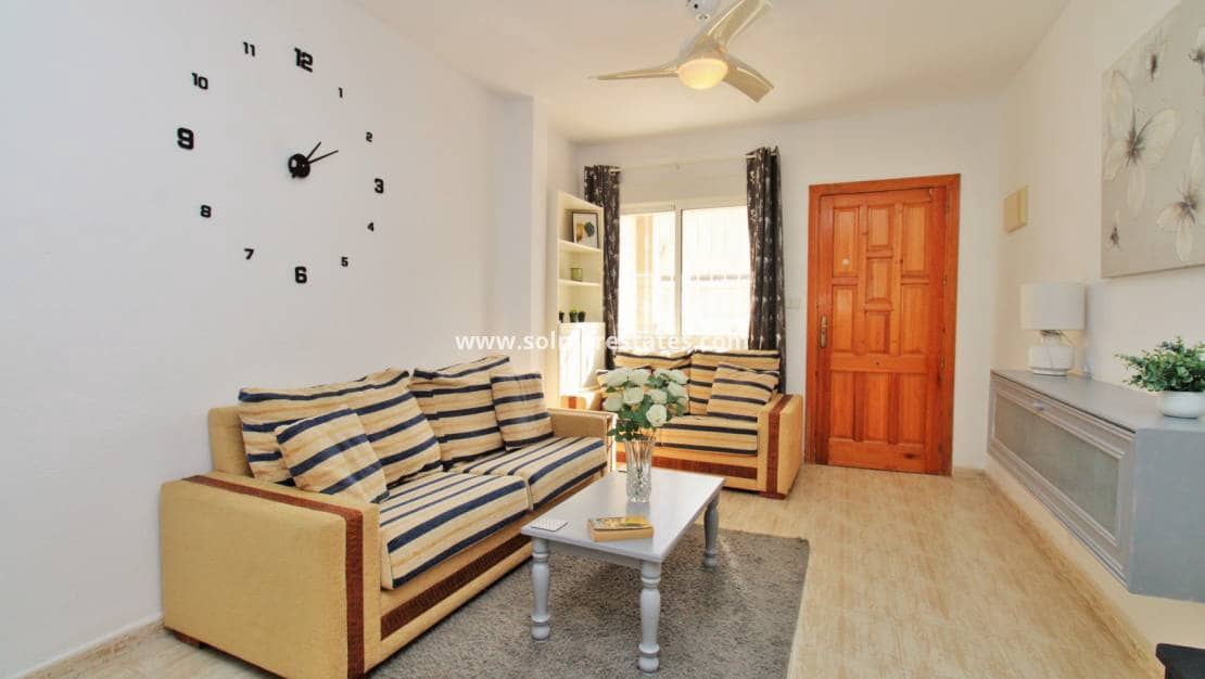 2 quarto Apartamento para venda em Villamartin com piscina - 149 000 € (Ref: 9553139)