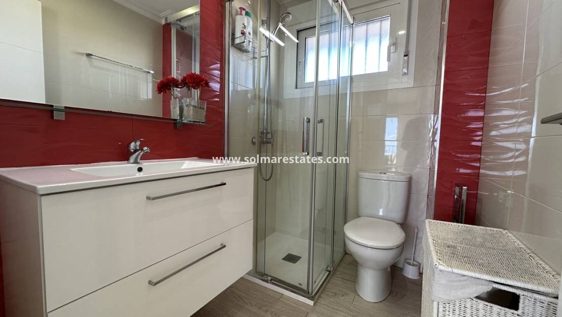 3 slaapkamer Appartement te koop in Pilar de la Horadada - € 450.000 (Ref: 9553246)