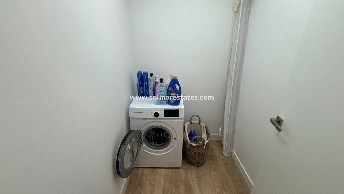 4 chambre Villa/Maison à vendre à Ciudad Quesada avec piscine - 525 000 € (Ref: 9553247)