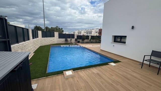 4 chambre Villa/Maison à vendre à Ciudad Quesada, Rojales avec piscine - 525 000 € (Ref: 9553247)