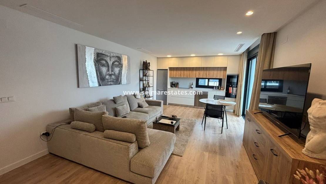 4 chambre Villa/Maison à vendre à Ciudad Quesada avec piscine - 525 000 € (Ref: 9553247)