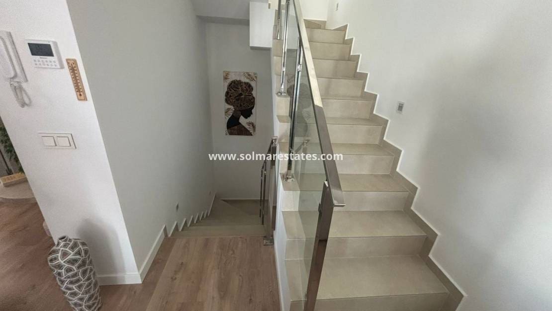 4 chambre Villa/Maison à vendre à Ciudad Quesada avec piscine - 525 000 € (Ref: 9553247)