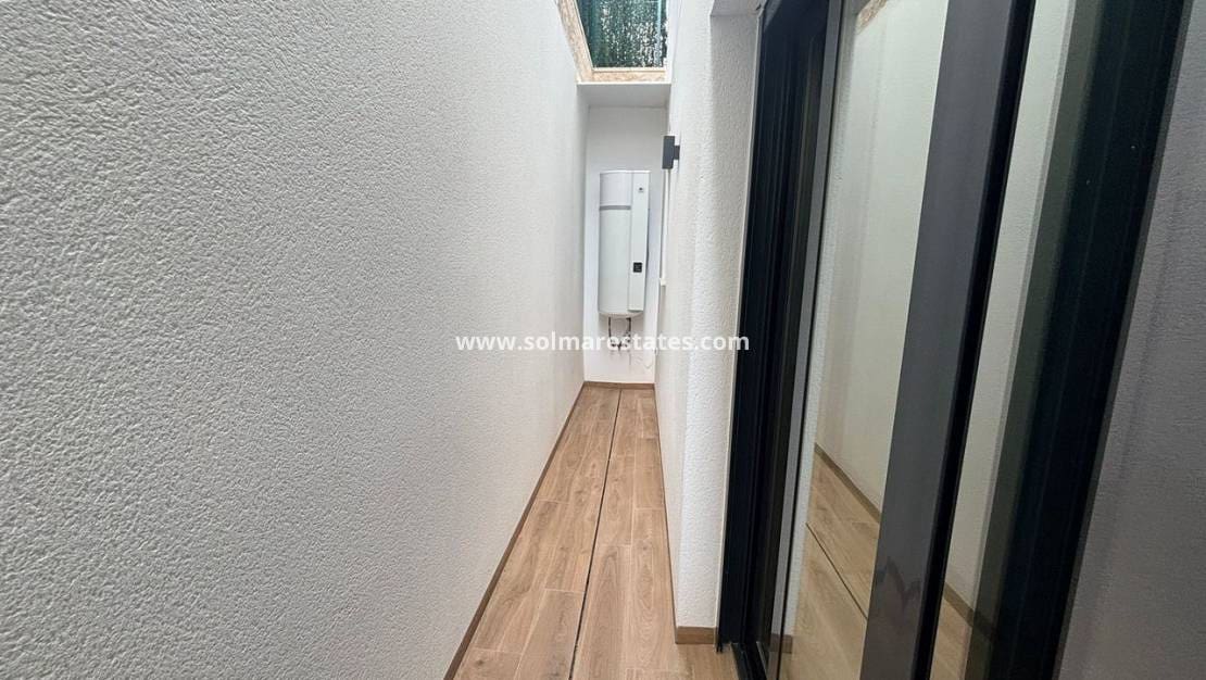 4 chambre Villa/Maison à vendre à Ciudad Quesada avec piscine - 525 000 € (Ref: 9553247)