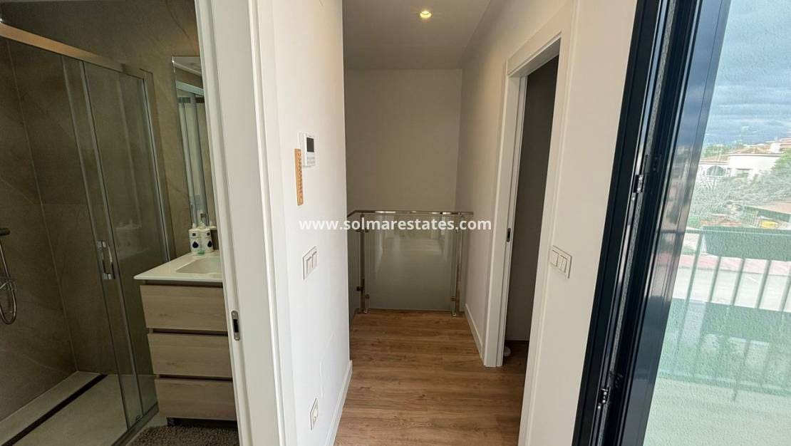 4 chambre Villa/Maison à vendre à Ciudad Quesada avec piscine - 525 000 € (Ref: 9553247)