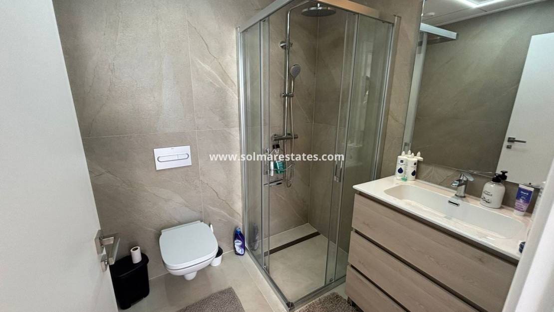 4 chambre Villa/Maison à vendre à Ciudad Quesada avec piscine - 525 000 € (Ref: 9553247)