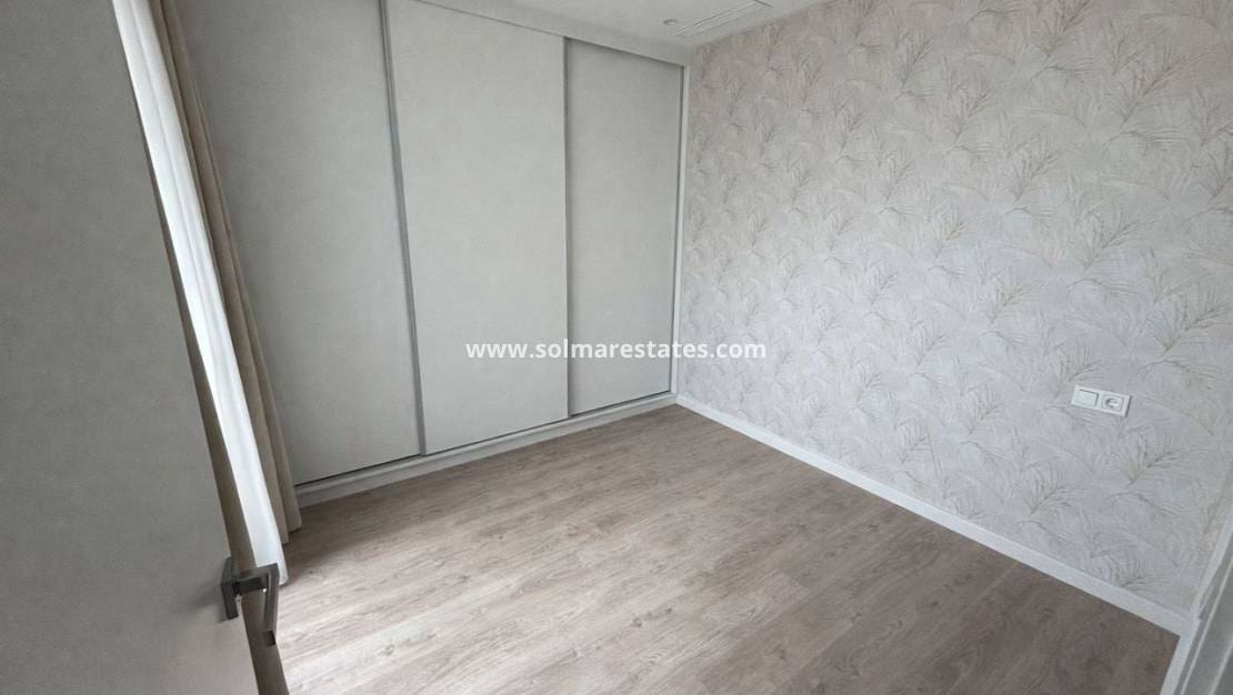 4 chambre Villa/Maison à vendre à Ciudad Quesada avec piscine - 525 000 € (Ref: 9553247)