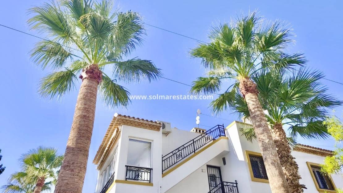 2 sovrum Lägenhet till salu i Villamartin med pool - 175 000 € (Ref: 9562210)