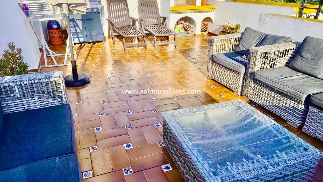 2 sovrum Lägenhet till salu i Villamartin med pool - 175 000 € (Ref: 9562210)