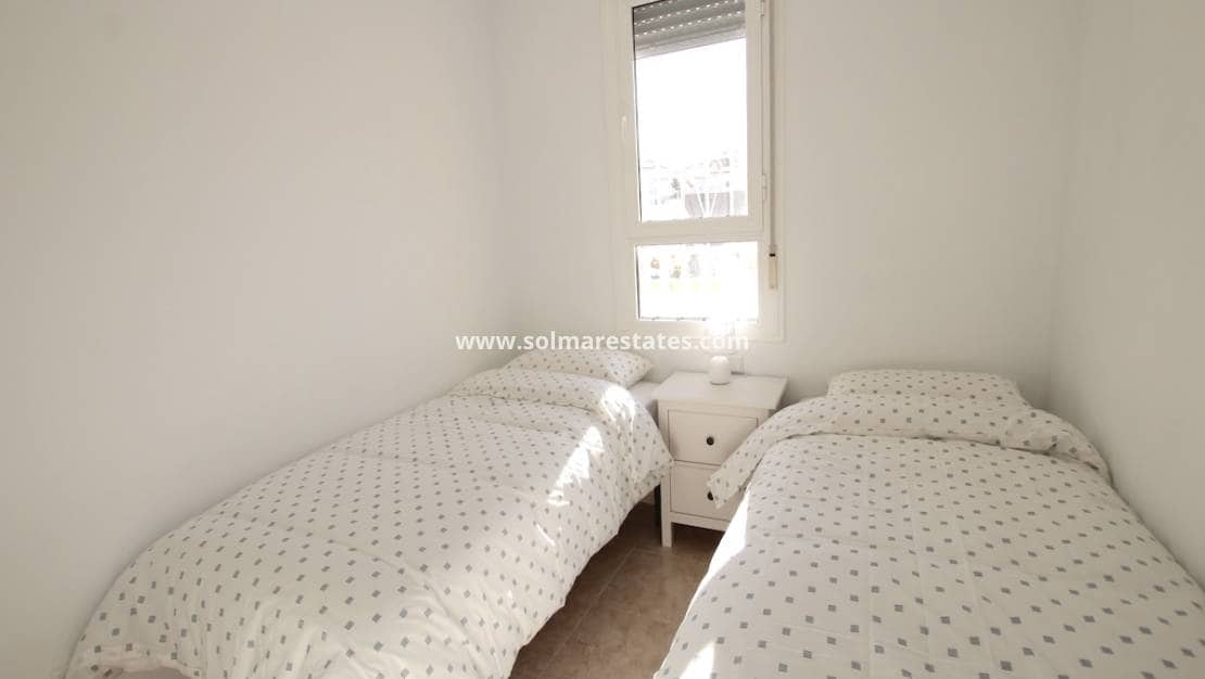 2 Zimmer Apartment zu verkaufen in Ciudad Quesada mit Pool - 139.950 € (Ref: 9562555)