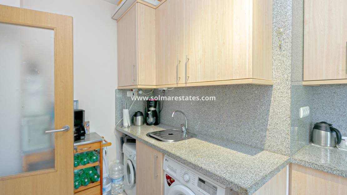 2 chambre Appartement à vendre à Cabo Roig avec piscine - 174 900 € (Ref: 9562556)