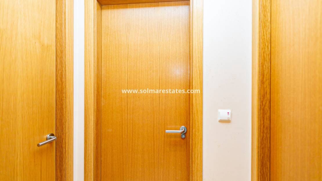 2 chambre Appartement à vendre à Cabo Roig avec piscine - 174 900 € (Ref: 9562556)