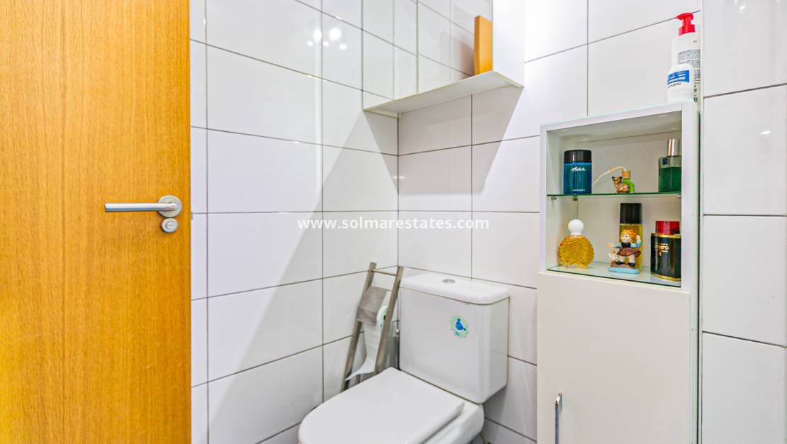 2 chambre Appartement à vendre à Cabo Roig avec piscine - 174 900 € (Ref: 9562556)