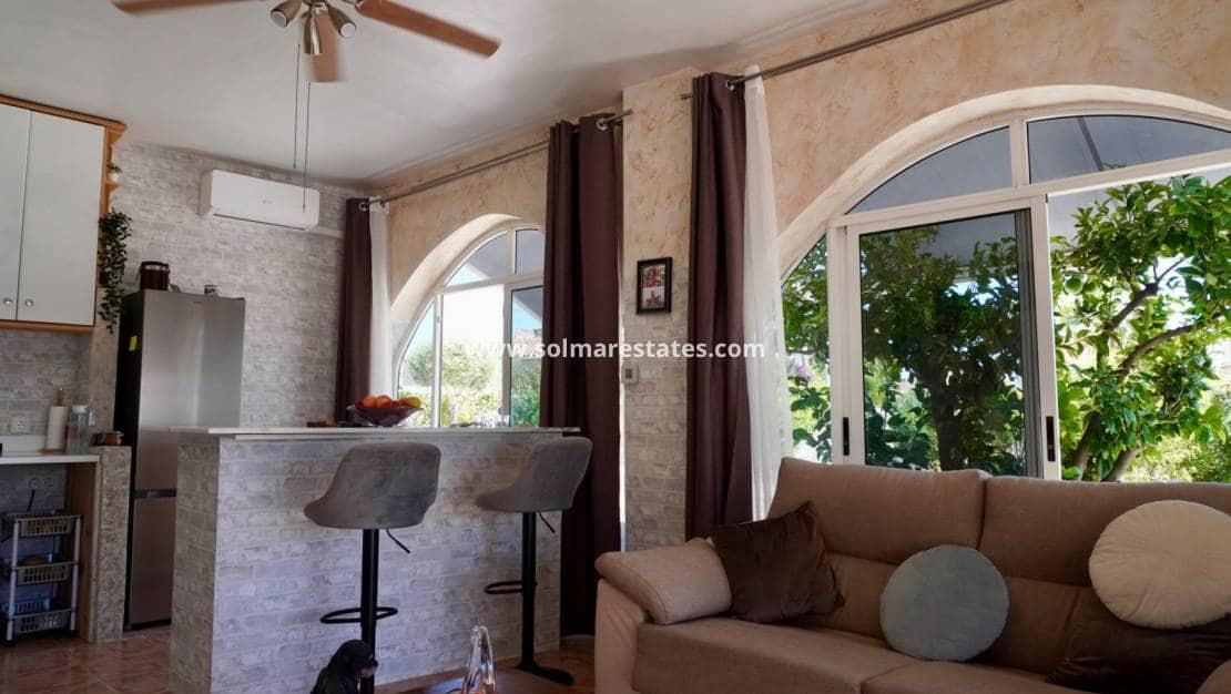 5 Zimmer Villa zu verkaufen in Ciudad Quesada mit Pool - 420.000 € (Ref: 9562557)