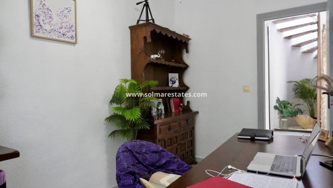 5 Zimmer Villa zu verkaufen in Ciudad Quesada mit Pool - 420.000 € (Ref: 9562557)