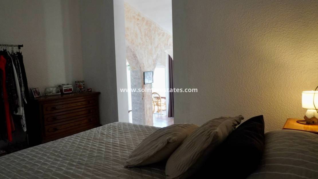 5 Zimmer Villa zu verkaufen in Ciudad Quesada mit Pool - 420.000 € (Ref: 9562557)