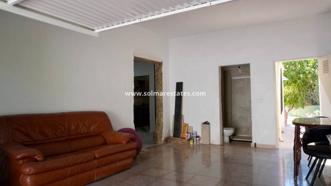 5 Zimmer Villa zu verkaufen in Ciudad Quesada mit Pool - 420.000 € (Ref: 9562557)