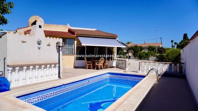 5 Zimmer Villa zu verkaufen in Ciudad Quesada, Rojales mit Pool - 420.000 € (Ref: 9562557)