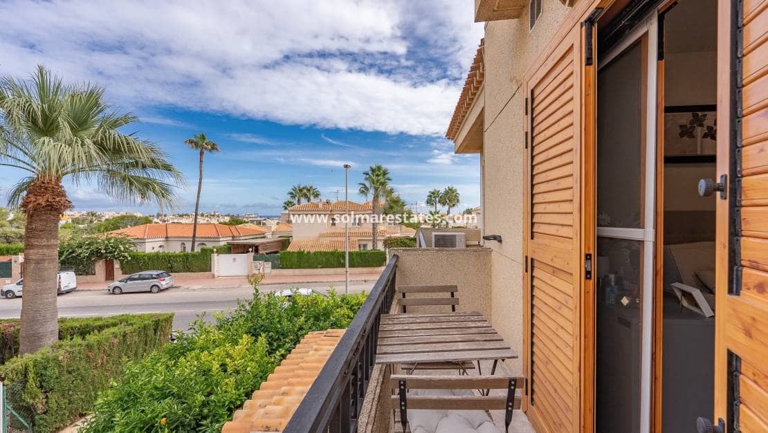 2 sypialnia Dom na sprzedaż w Playa Flamenca z basenem - 199 900 € (Ref: 9566737)