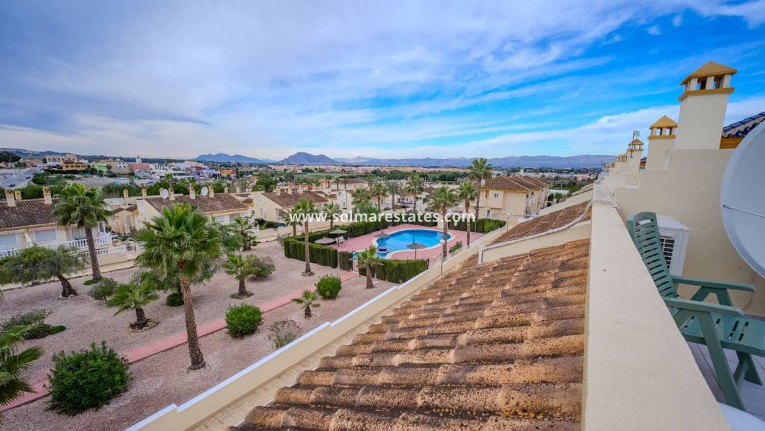 3 sovrum Semi-fristående Villa till salu i Benimar med pool - 249 950 € (Ref: 9566738)