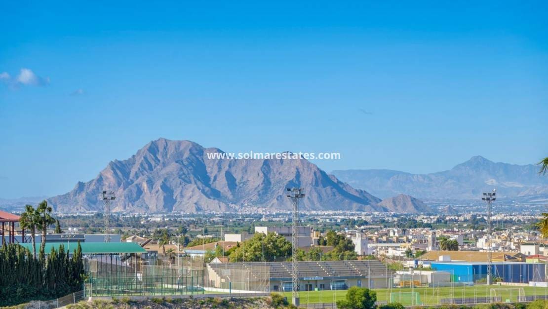 3 sovrum Semi-fristående Villa till salu i Benimar med pool - 249 950 € (Ref: 9566738)