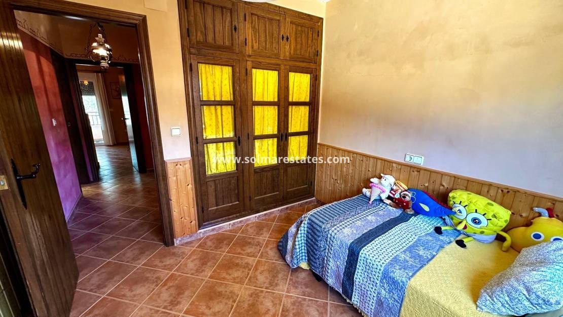 5 slaapkamer Villa te koop in San Miguel de Salinas met zwembad - € 495.000 (Ref: 9569939)