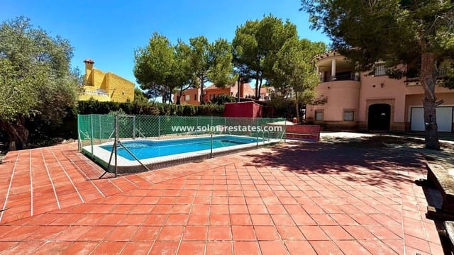 5 slaapkamer Villa te koop in San Miguel de Salinas met zwembad - € 495.000 (Ref: 9569939)