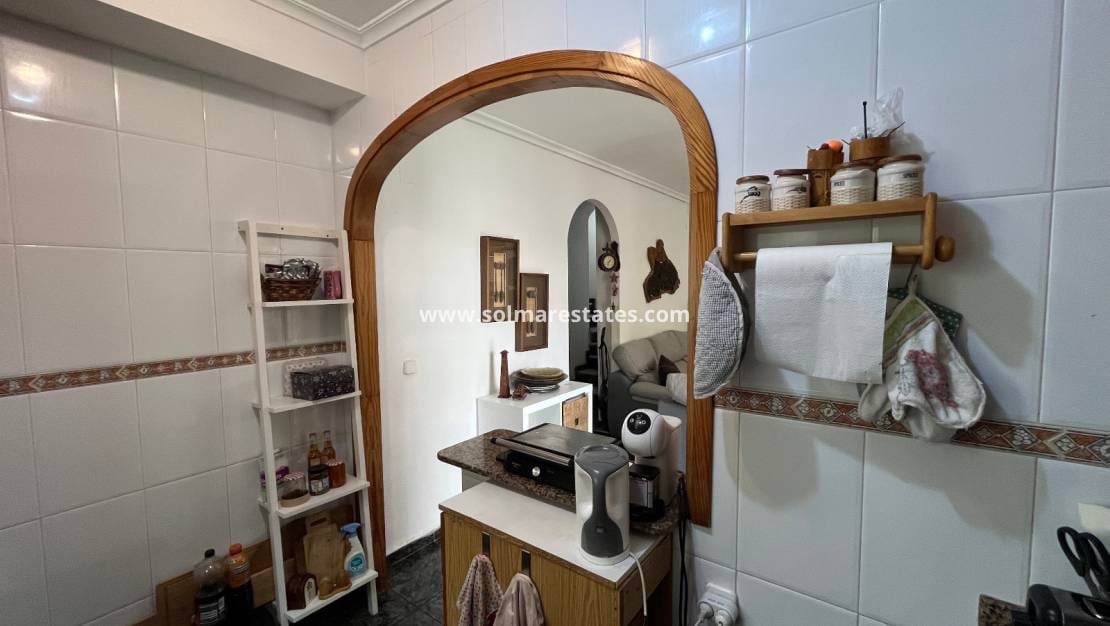 3 soveværelse Semi-Rækkehus til salg i Playa Flamenca med swimmingpool - € 350.000 (Ref: 9569941)