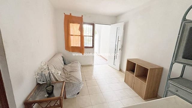 1 soverom Leilighet til salgs i Los Balcones med svømmebasseng - € 93 000 (Ref: 9571596)