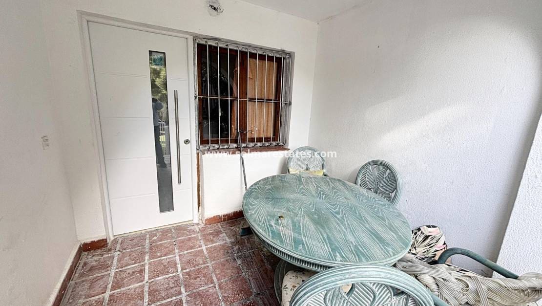 Apartamento de 1 habitación en Los Balcones en venta con piscina - 93.000 € (Ref: 9571596)