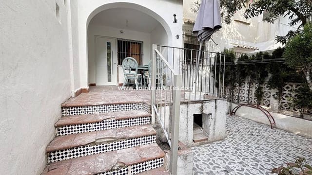 1 soverom Leilighet til salgs i Los Balcones med svømmebasseng - € 93 000 (Ref: 9571596)