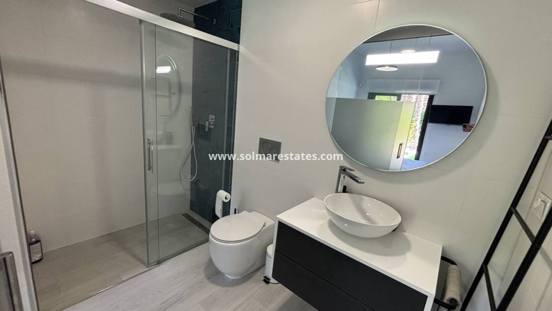 2 sypialnia Apartament na sprzedaż w Villamartin z basenem - 250 000 € (Ref: 9575167)