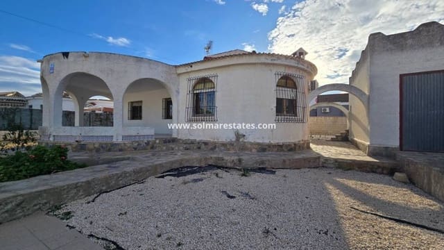 3 slaapkamer Villa te koop in El Chaparral, Torrevieja met zwembad - € 330.000 (Ref: 9575169)