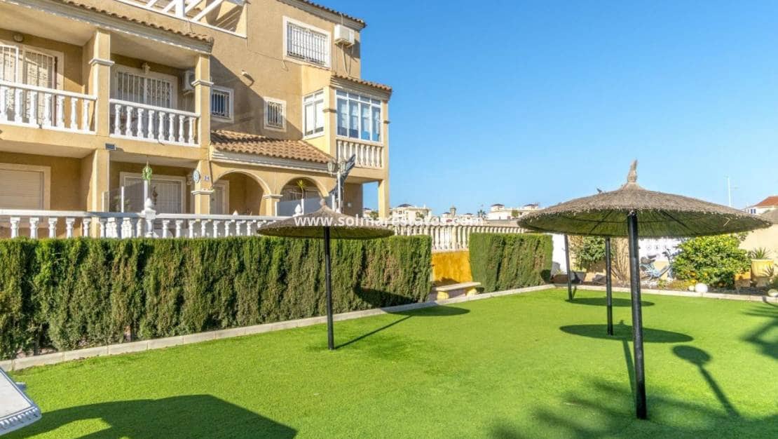 2 bedroom Apartment for sale in Playa Flamenca with pool - € 139,950 (Ref: 9578246)