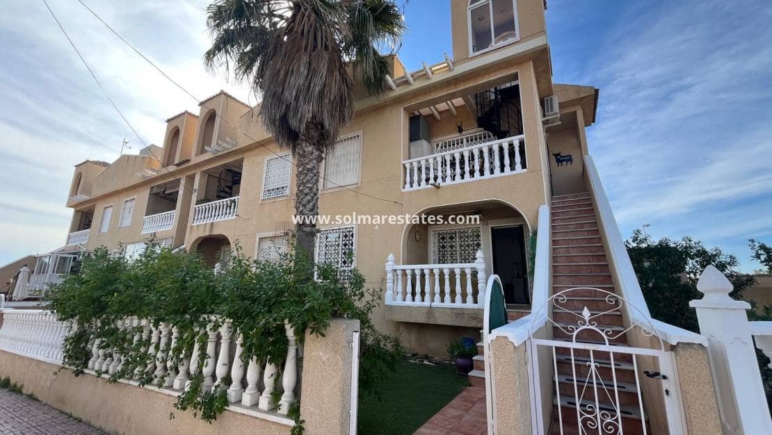 2 bedroom Apartment for sale in Playa Flamenca with pool - € 139,950 (Ref: 9578246)
