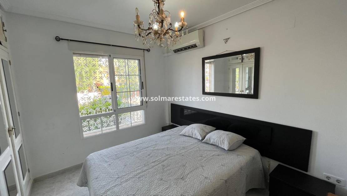 2 bedroom Apartment for sale in Playa Flamenca with pool - € 139,950 (Ref: 9578246)