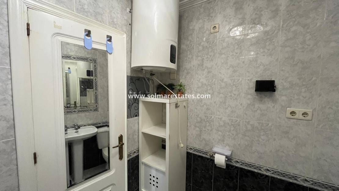 2 bedroom Apartment for sale in Playa Flamenca with pool - € 139,950 (Ref: 9578246)