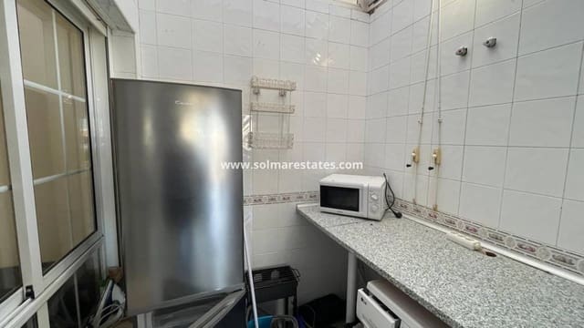 2 chambre Appartement à vendre à Playa Flamenca, Orihuela avec piscine - 142 000 € (Ref: 9578246)