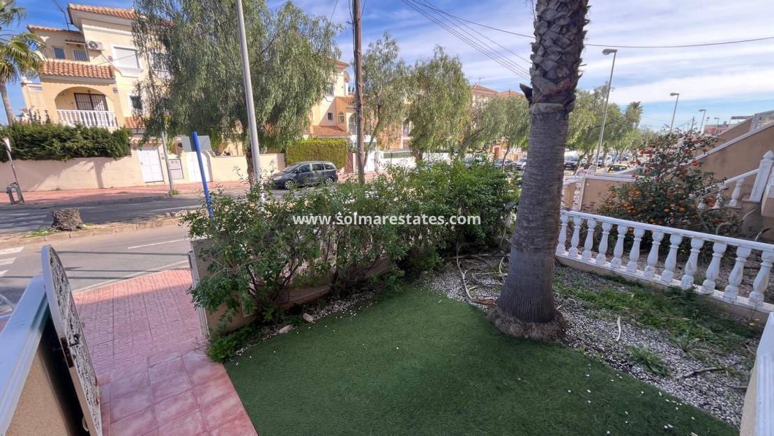 2 bedroom Apartment for sale in Playa Flamenca with pool - € 139,950 (Ref: 9578246)