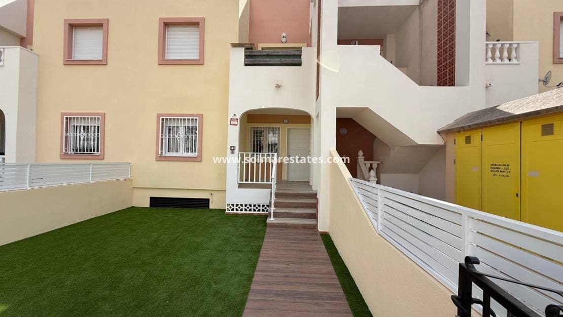 2 camera da letto Appartamento in vendita in La Zenia con piscina - 205.900 € (Rif: 9588141)